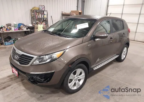 2013 Kia Sportage Lx z USA, uszkodzony, nr VIN KNDPBCA29D7427815
